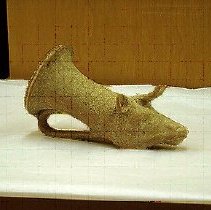 [Bull's Head Rhyton/ Drinking Horn]